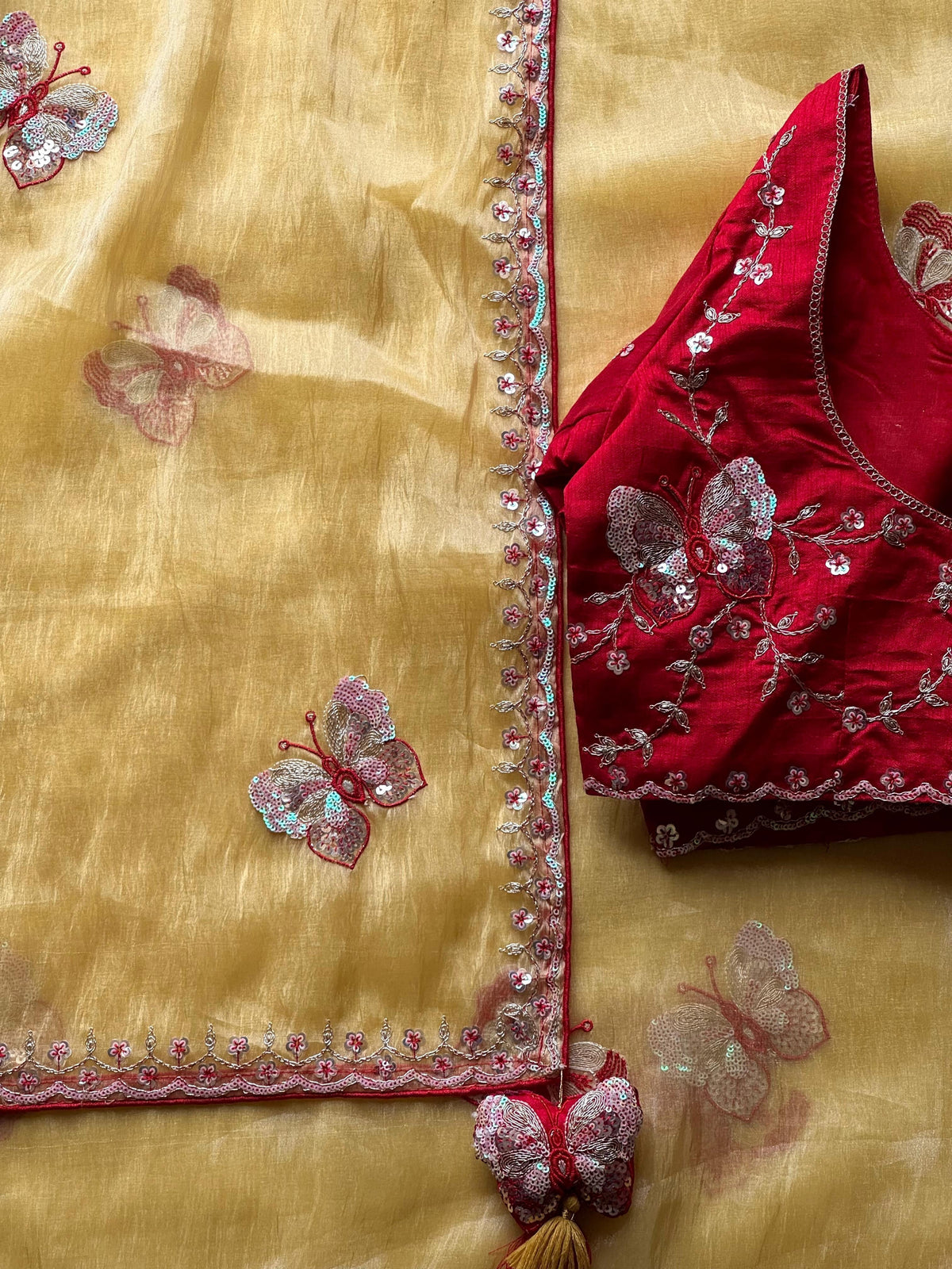 Pankhuri Ivory Embellished Saree