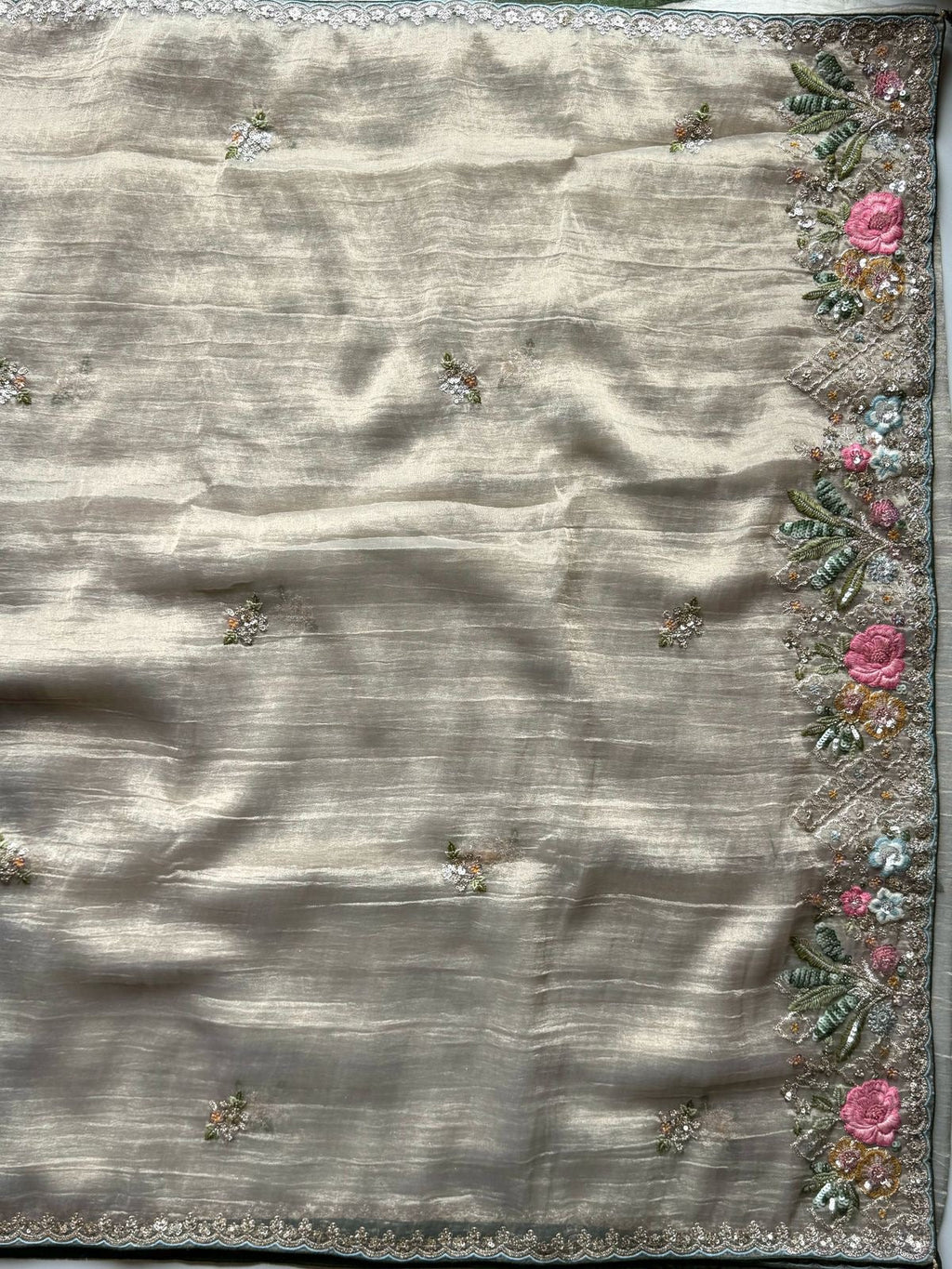 Aruna Banarasi Tissue Sare
